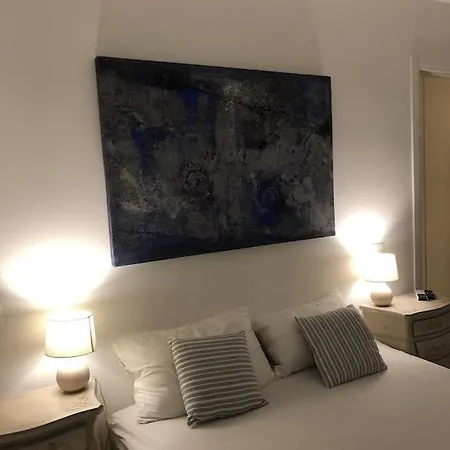 Apartament Au Coeur Du Vieux Village At 50 Meters From The Mentona